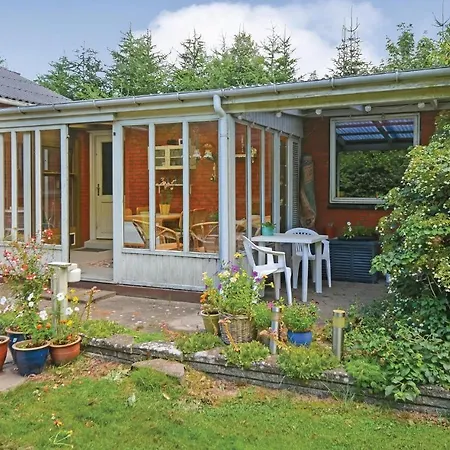 Three-bedroom Holiday In Billund * Billund