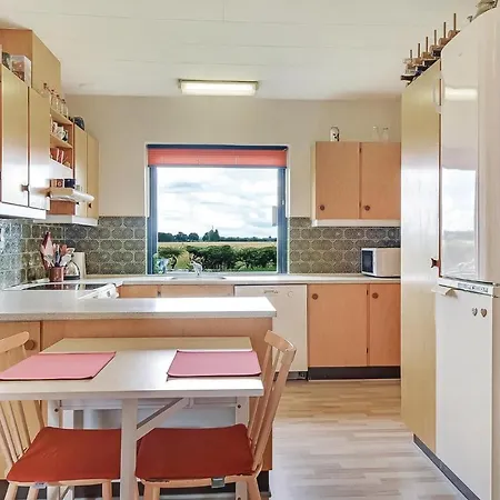 Three-bedroom Holiday In Billund * Billund